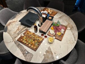 LINE_ALBUM_20241003_241003_27