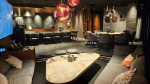 LINE_ALBUM_20241003_241003_71